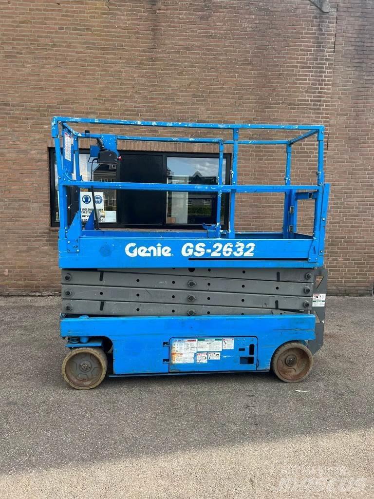Genie GS-2632 Nožnicové zdvíhacie plošiny