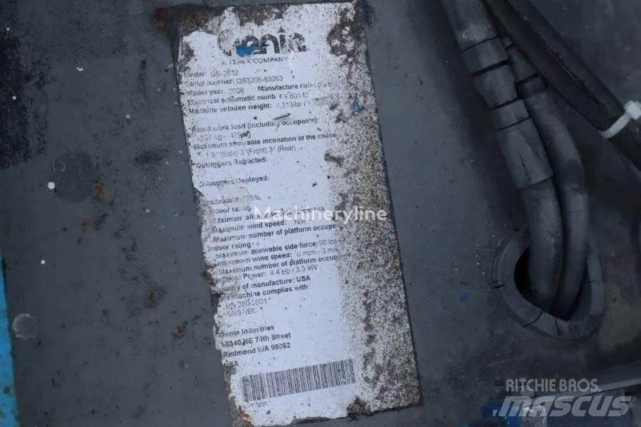 Genie GS-2632 Nožnicové zdvíhacie plošiny