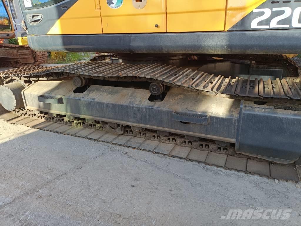 Hyundai R220LC-9S Pásové rýpadlá