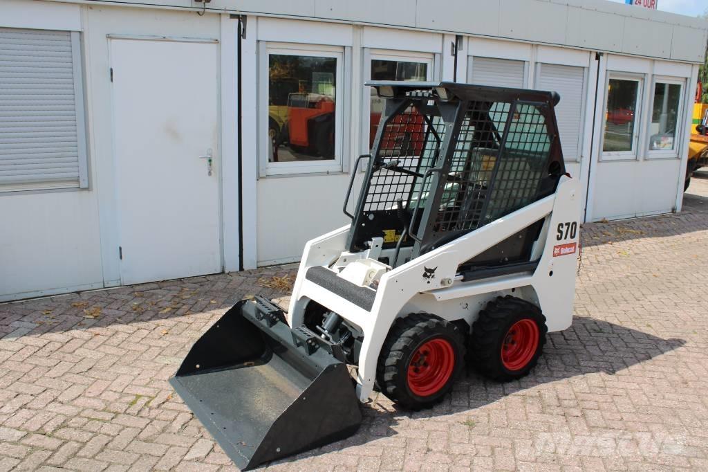 Bobcat S 70 Šmykom riadené nakladače