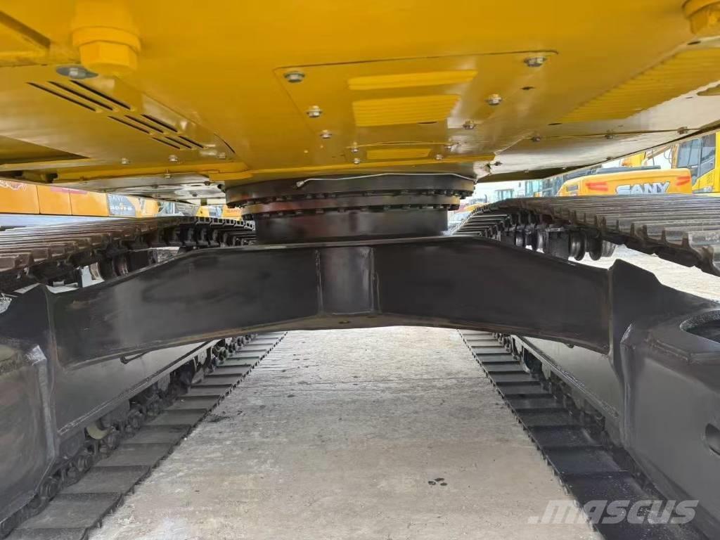 Komatsu 160-7 Pásové rýpadlá