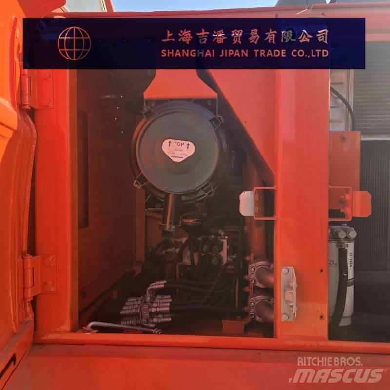 Doosan DX 225 RB Pásové rýpadlá