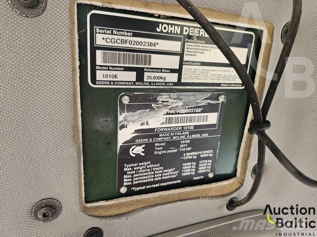 John Deere 1010 E Lesné traktory