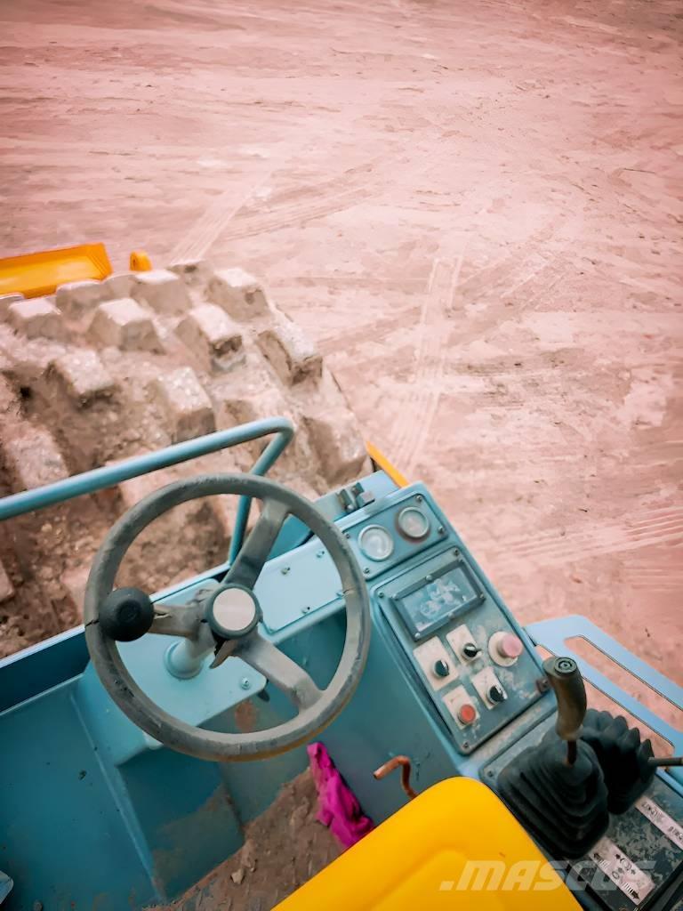 Bomag BW 213 P D B-3 Ťahačové valce