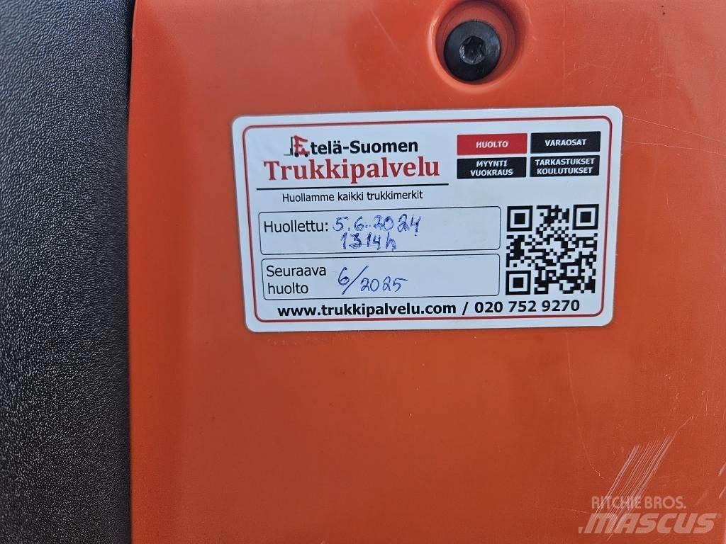 Toyota LWE 200 Nízkozdvižný vozík s plošinou