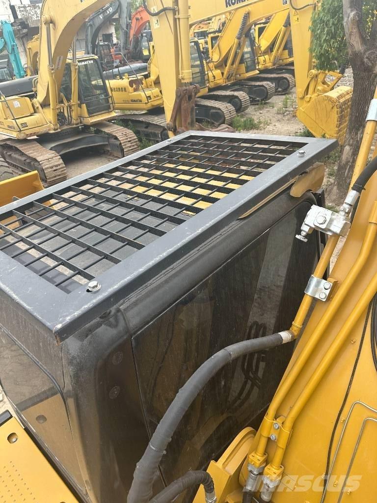 CAT CAT330D Midi rýpadlá 7 t - 12 t