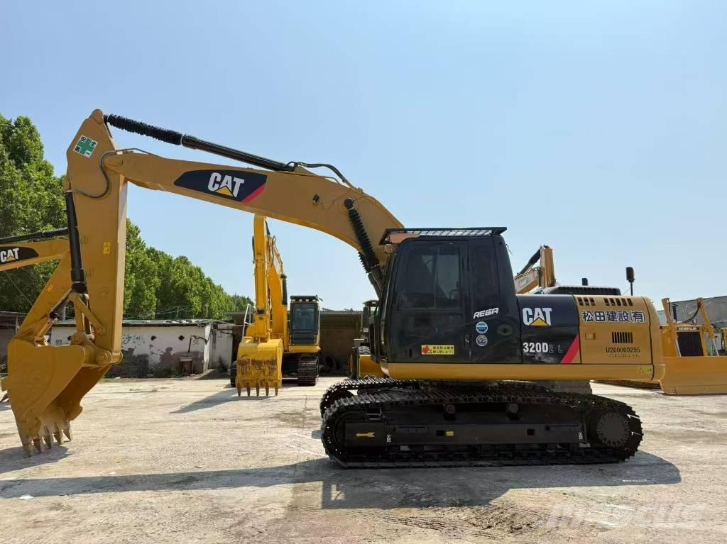 CAT 320D Pásové rýpadlá