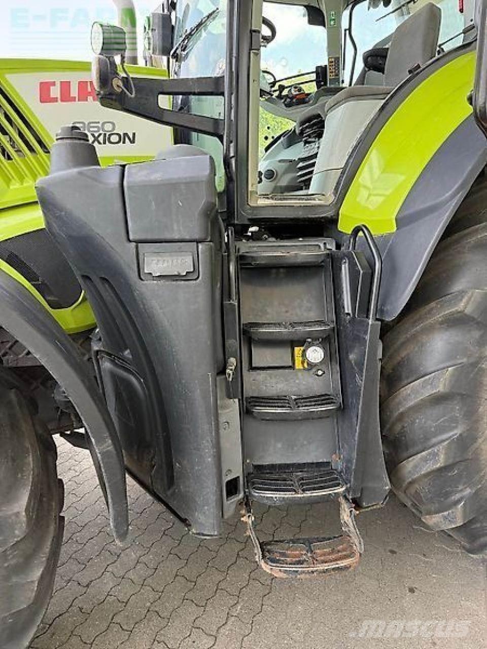 CLAAS axion 960 Traktory