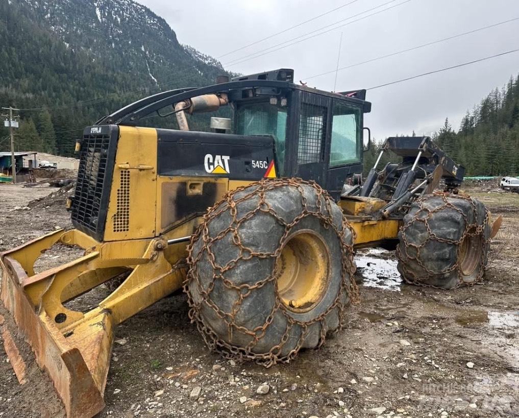CAT 545 C Skiddery