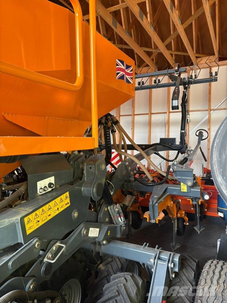  Mzuri  Pro Till 3t Mechanické sejačky