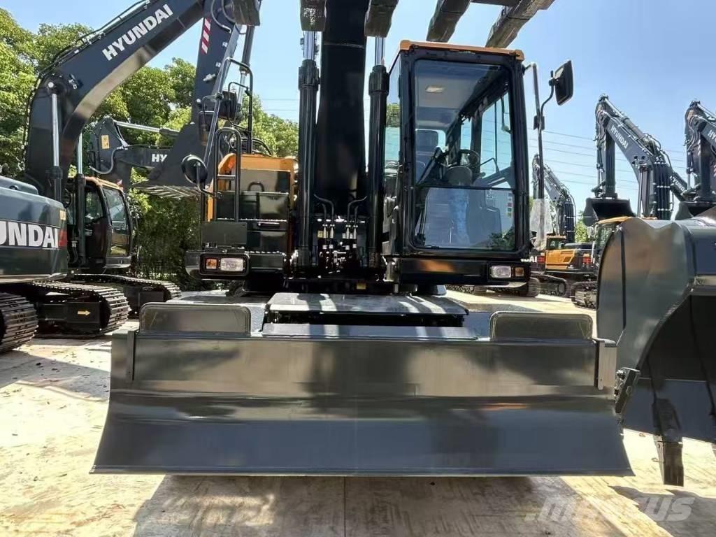 Hyundai HW 210 A Kolesové rýpadlá