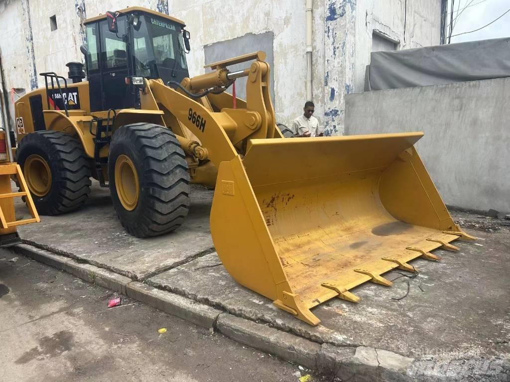 CAT 966 H Kolesové nakladače