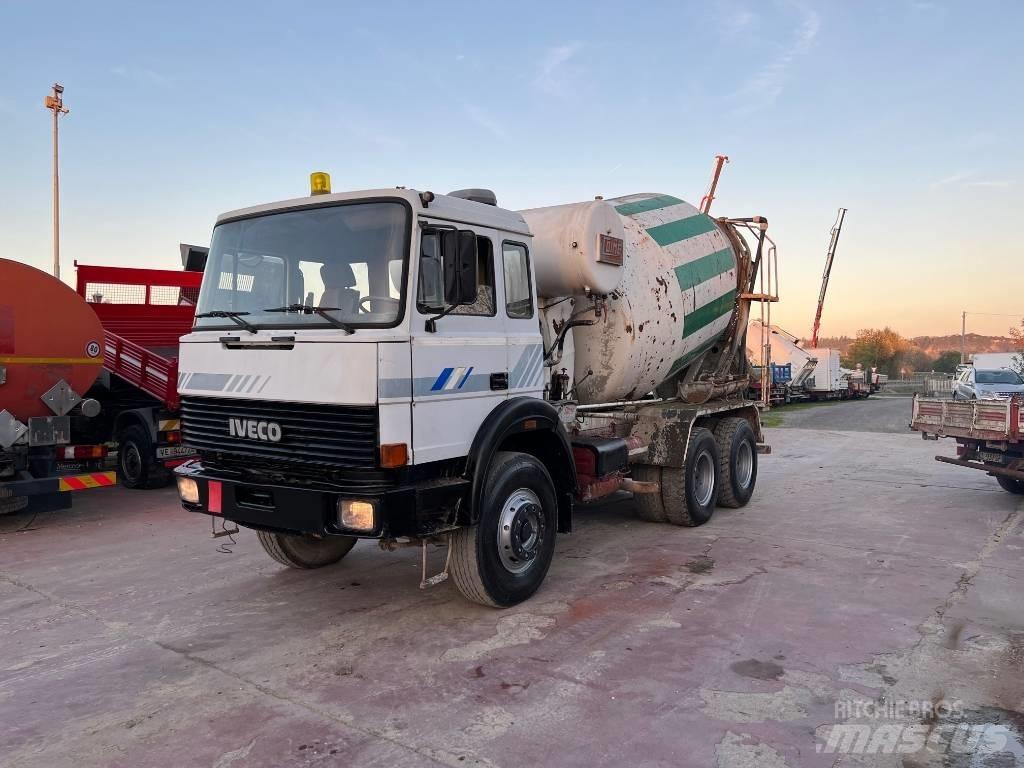 Iveco 330-30 Domiešavače betónu