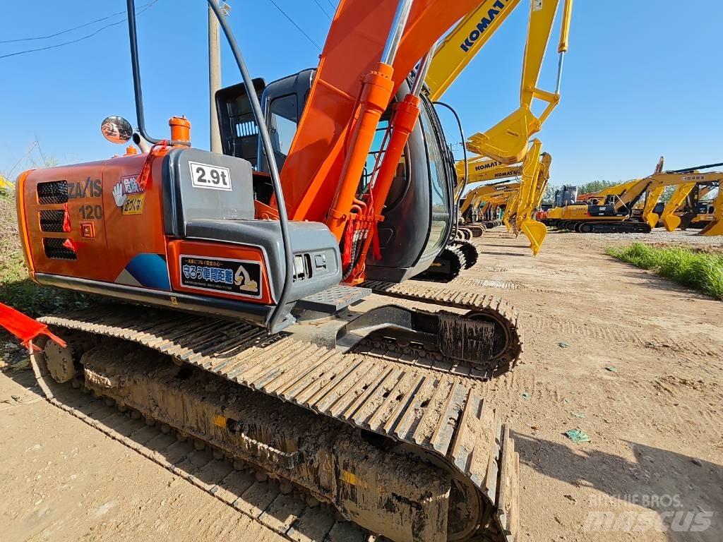 Hitachi ZX 120 Pásové rýpadlá
