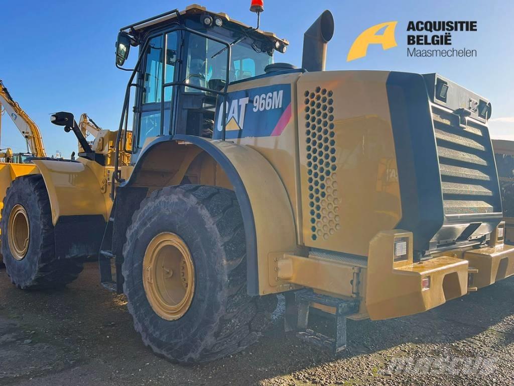 CAT 966 M Kolesové nakladače