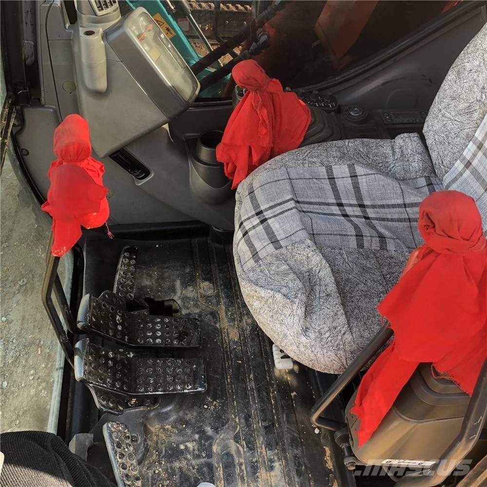 Hitachi ZX70-5A Midi rýpadlá 7 t - 12 t