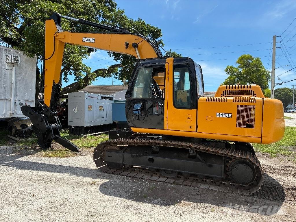 John Deere 160 C Pásové rýpadlá