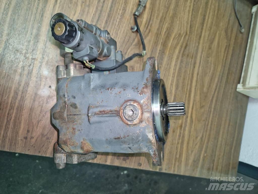 Liebherr R 934 B Hydraulika