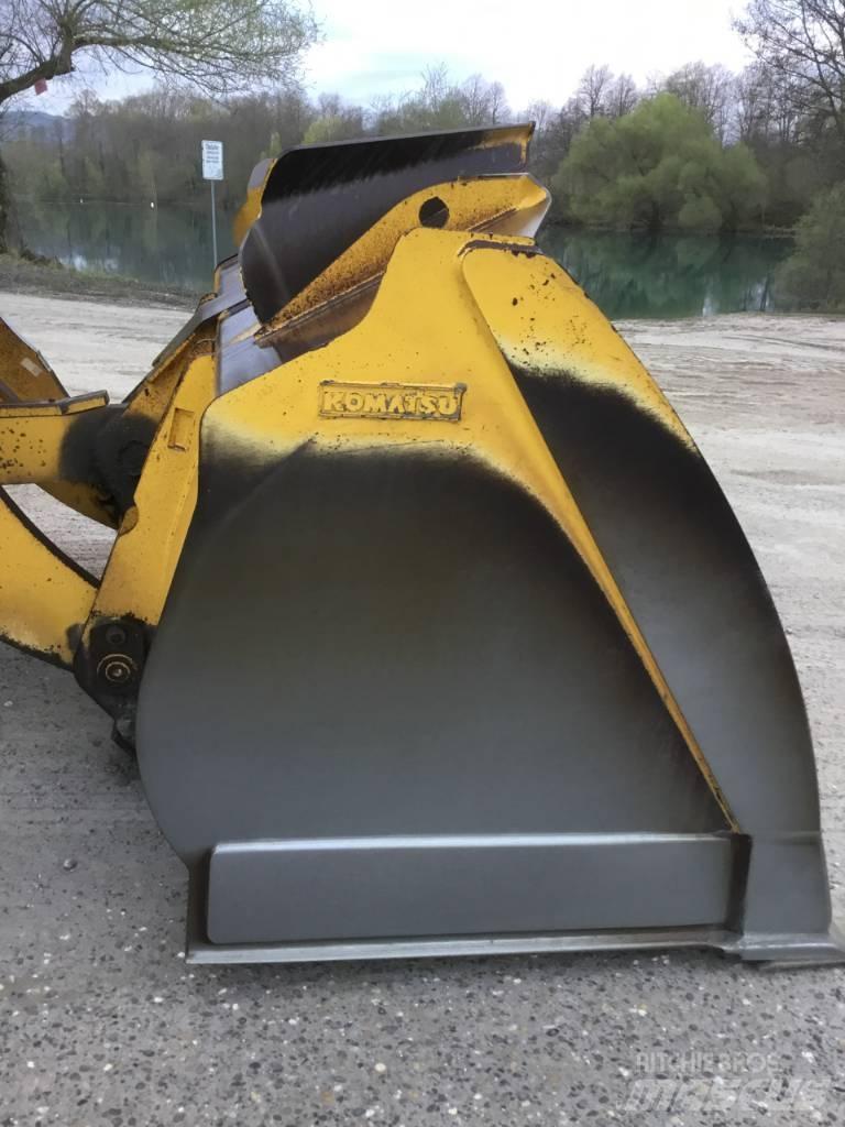 Komatsu WA 475-10E0 Kolesové nakladače