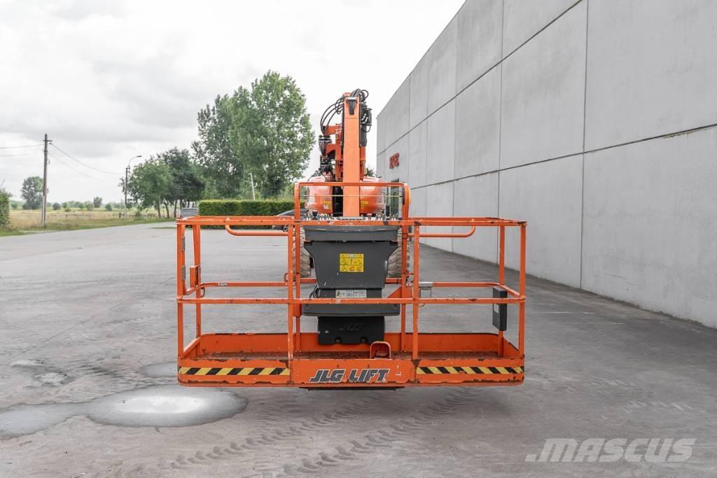 JLG 1350 SJP Teleskopické plošiny