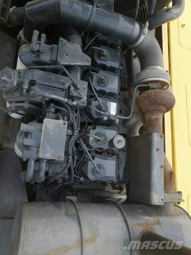 Komatsu PC 400-7 Pásové rýpadlá