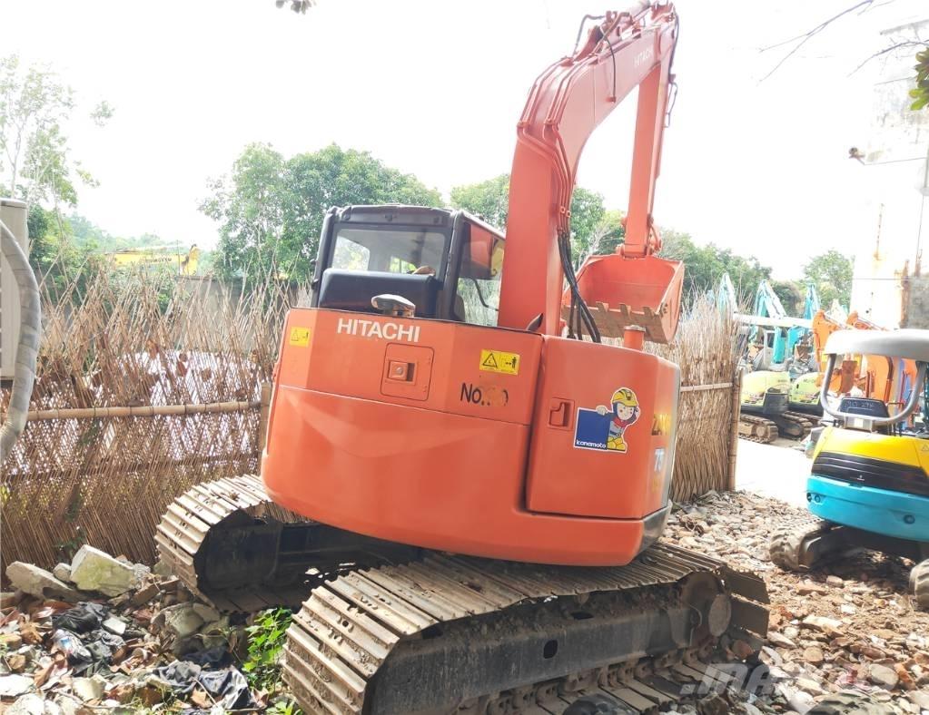 Hitachi ZX75US-3 Midi rýpadlá 7 t - 12 t