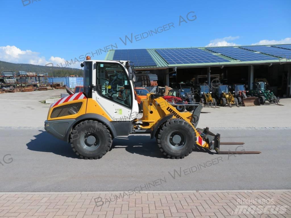 Liebherr L506C Kolesové nakladače
