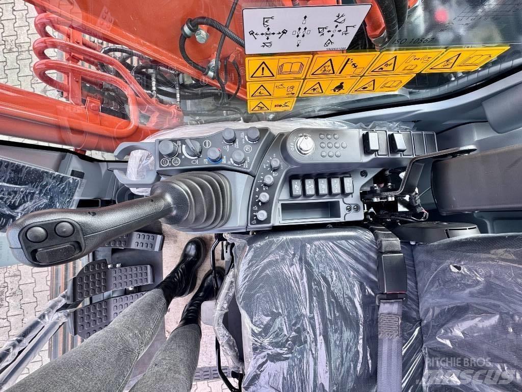 Hitachi ZX160LC-7 Pásové rýpadlá