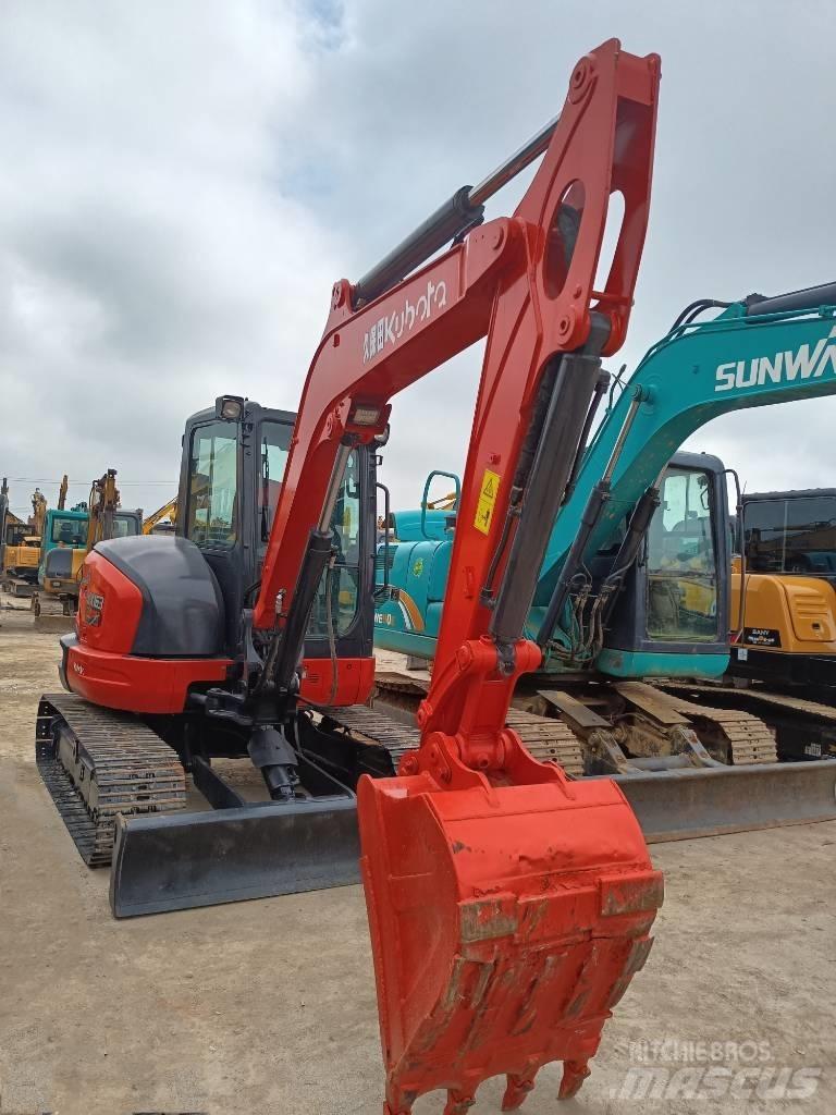 Kubota KX 163 Midi rýpadlá 7 t - 12 t