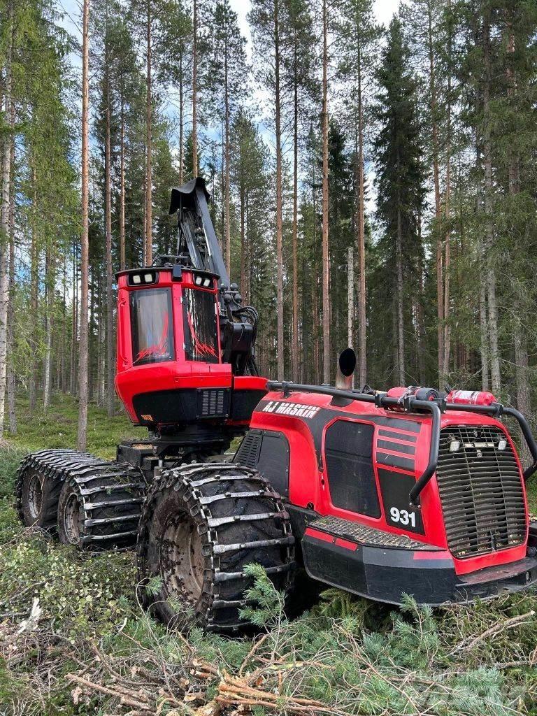Komatsu 931 Harvestory
