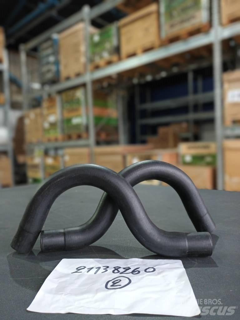 Volvo HOSE 21138260 Radiátory
