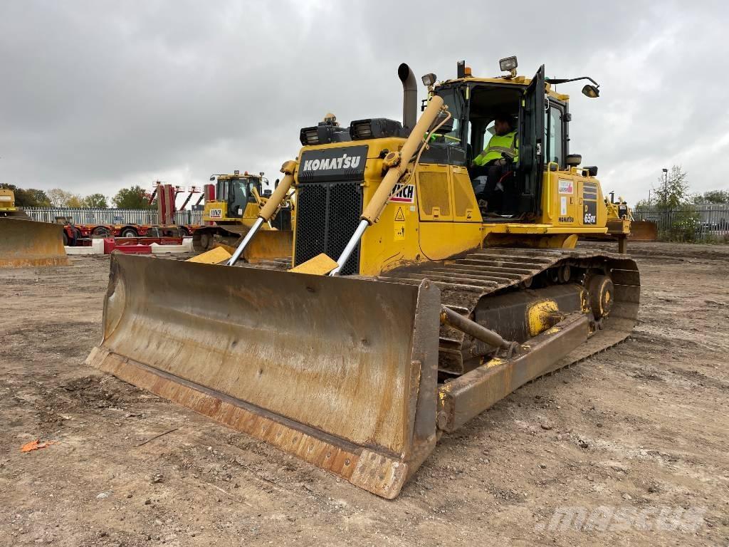 Komatsu D 65 PX-18E0 Pásové dozéry