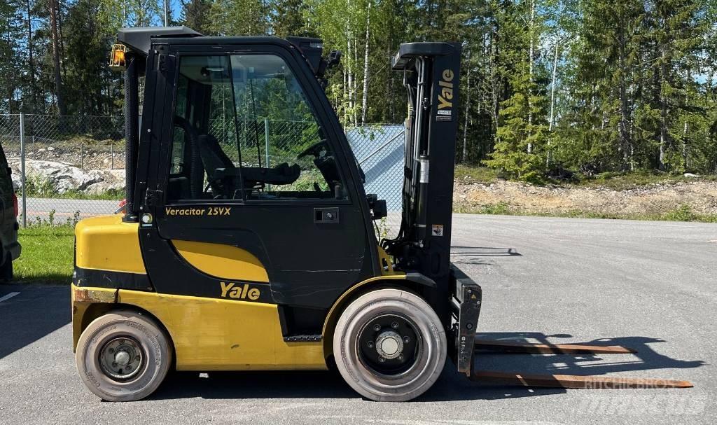 Yale GDP 25 VX Dieselové vozíky