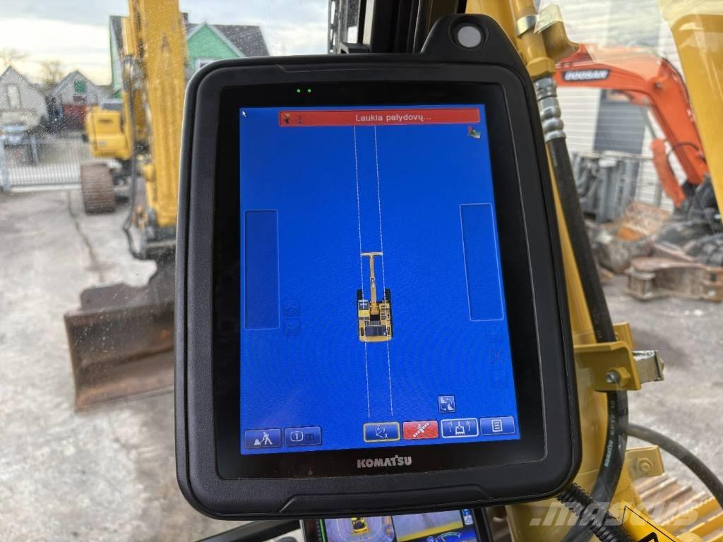 Komatsu PC210LCi-11 Pásové rýpadlá