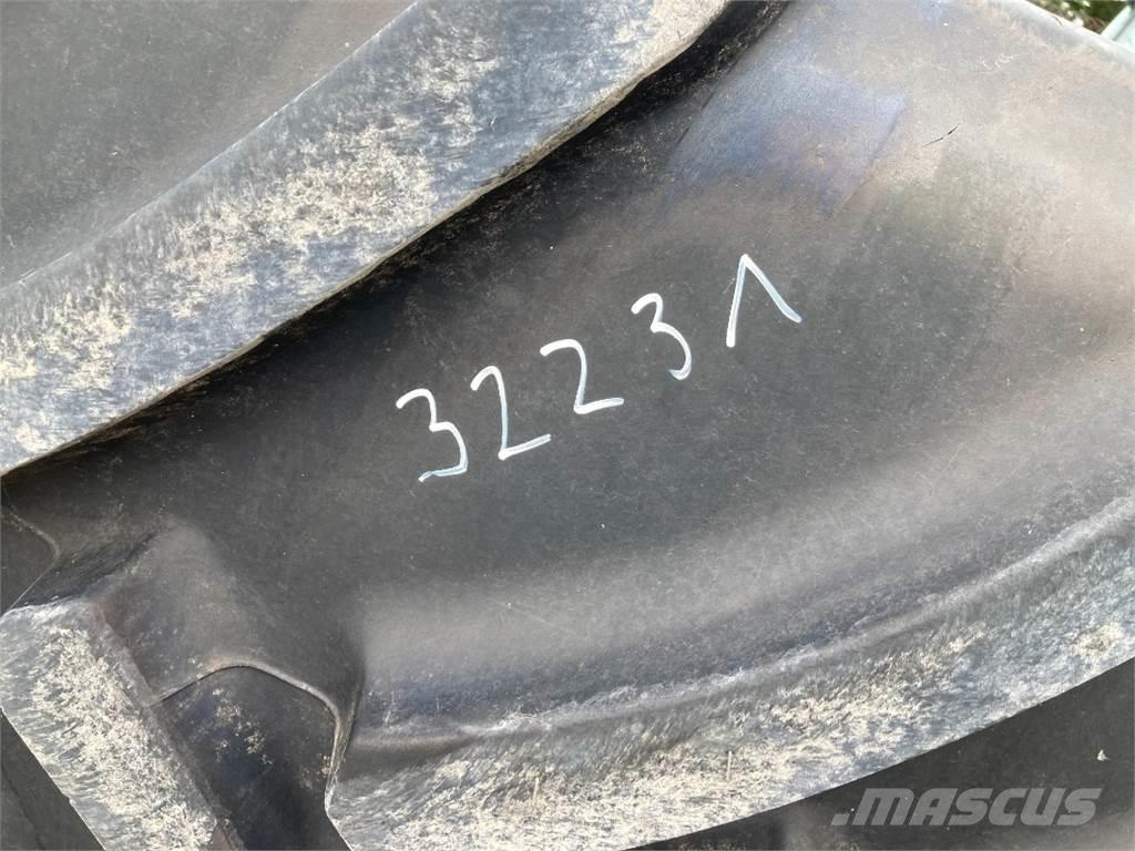 Mitas 2x 650/65R42 Ďalšie príslušenstvo traktorov