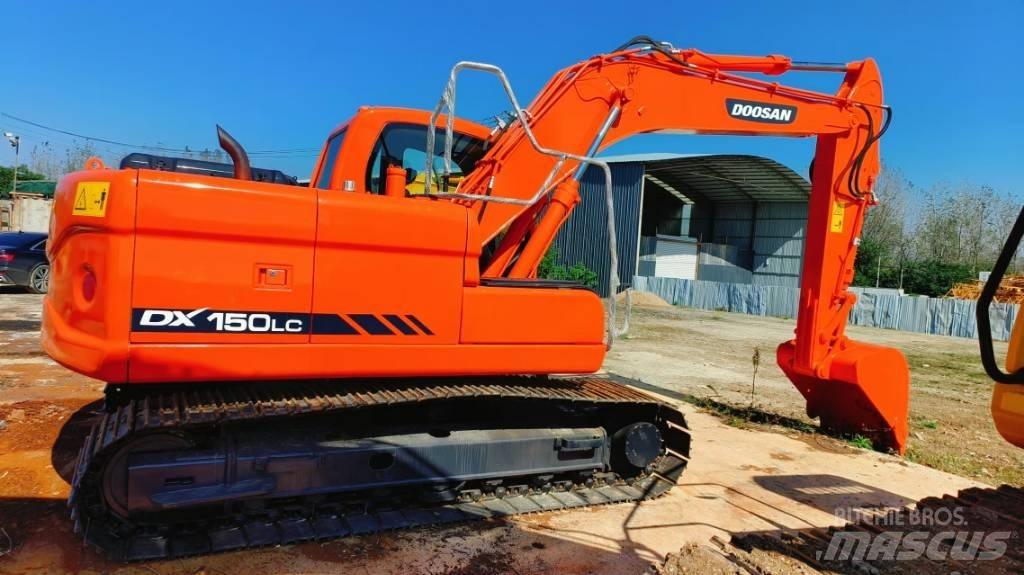 Hitachi ZX 210 Pásové rýpadlá