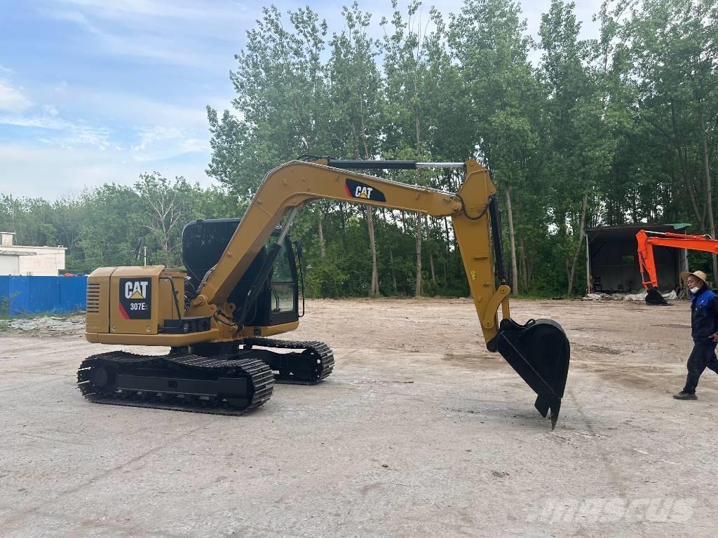 CAT 307E2 Pásové rýpadlá