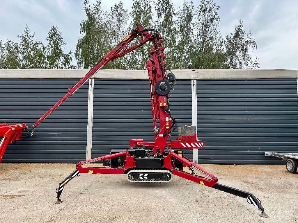 Hoeflon C6 - Full Spec Pásové žeriavy