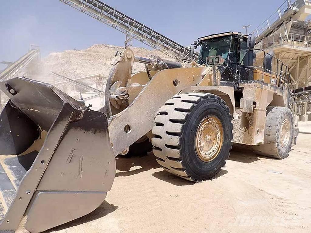 CAT 988K Kolesové nakladače