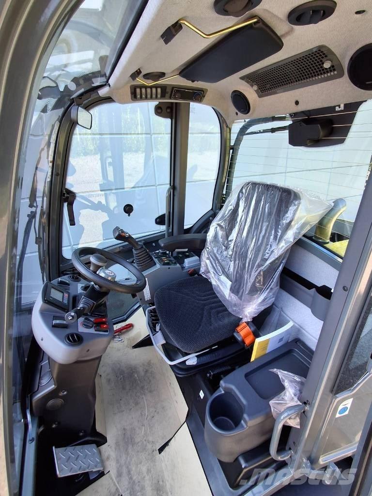 Wacker Neuson WL 70 Kolesové nakladače