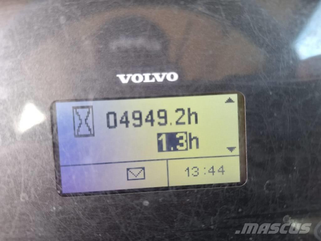 Volvo L35G Kolesové nakladače
