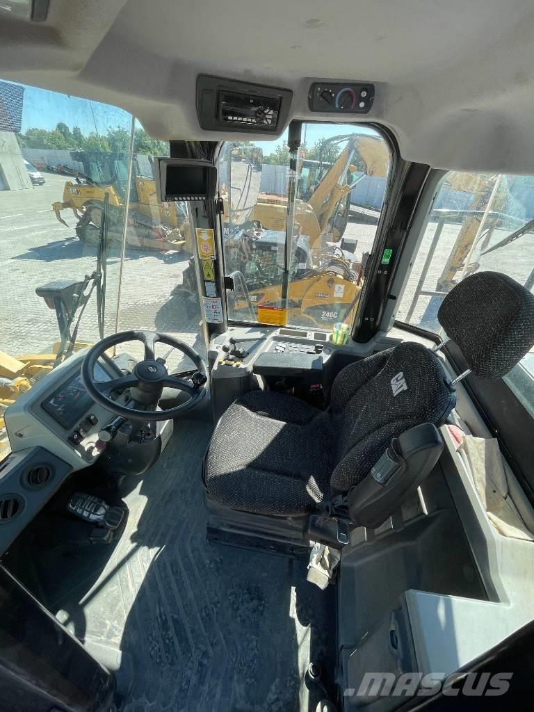 CAT 950 GC Kolesové nakladače