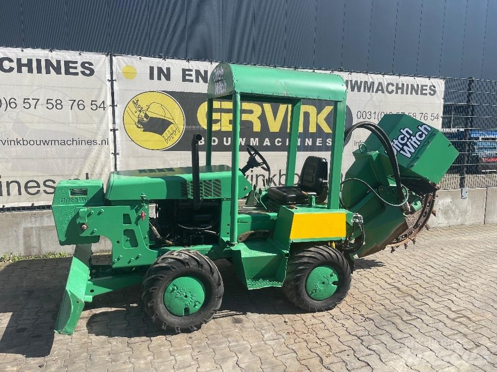 Ditch Witch 3500 DD Rýhovače
