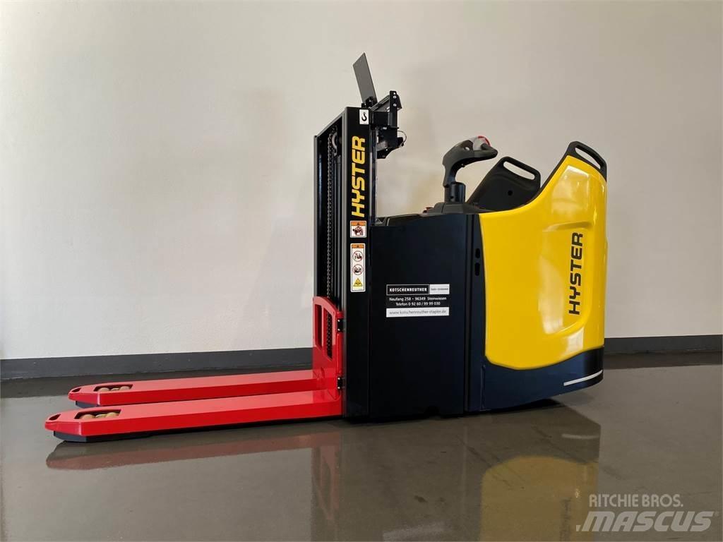 Hyster S2.0SD Ručne vedené vysokozdvižné vozíky