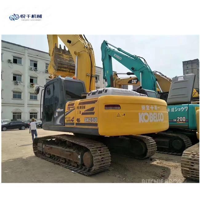 Kobelco SK 250 Pásové rýpadlá