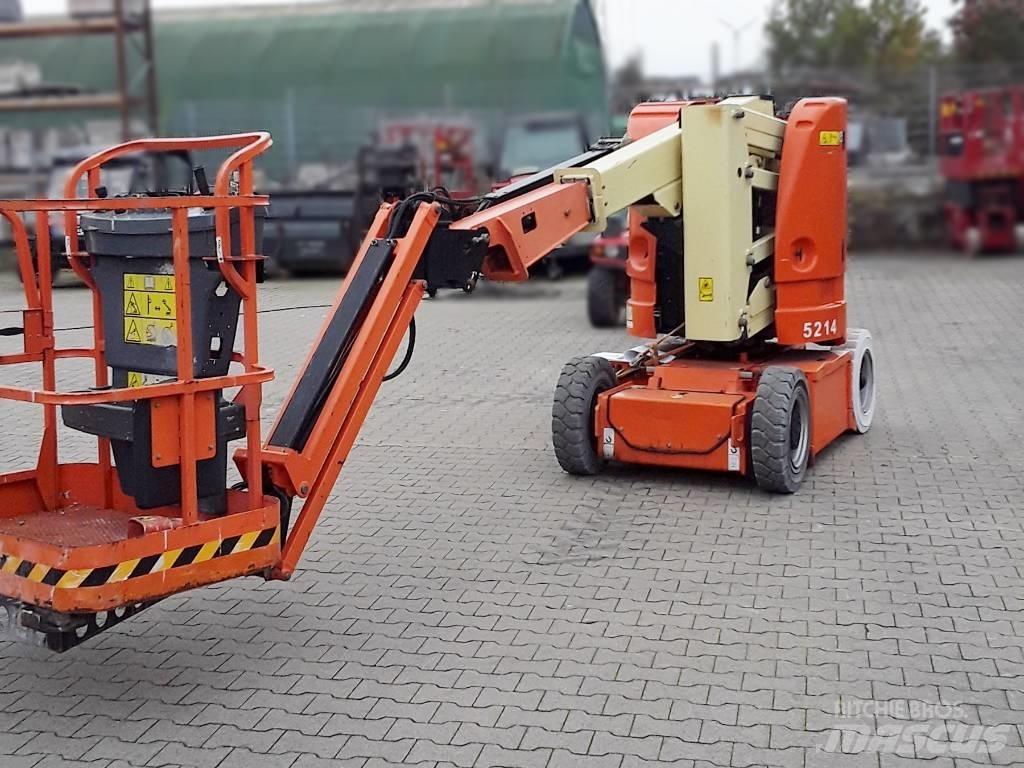 JLG E 300 AJP Kĺbové plošiny
