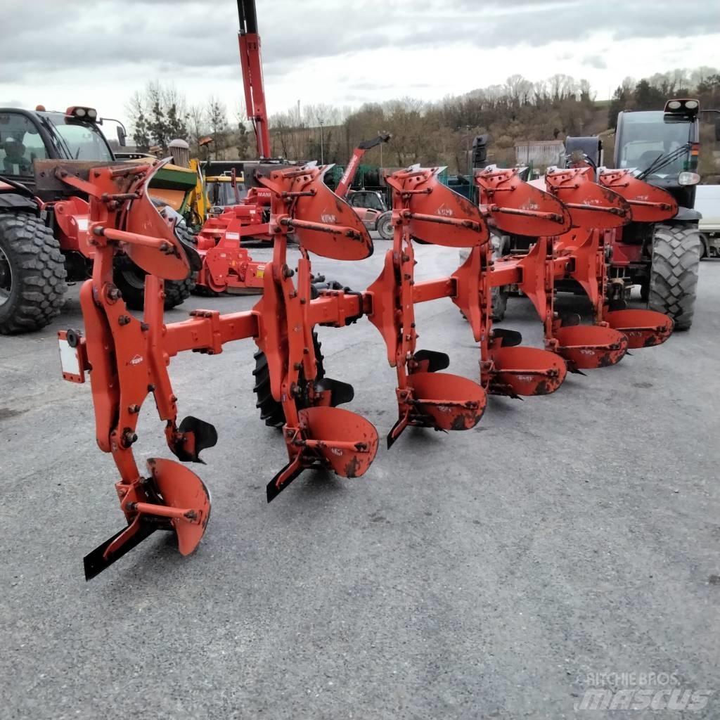 Kuhn MM121 6T Dvojstranné pluhy