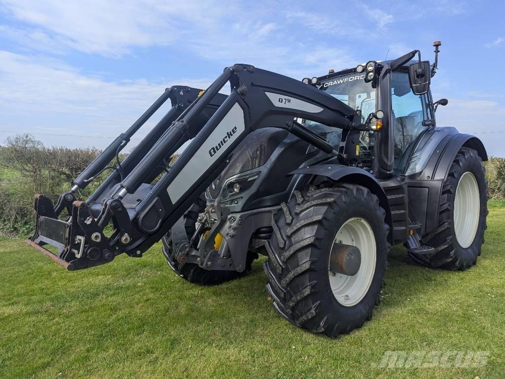 Valtra T 254 Traktory