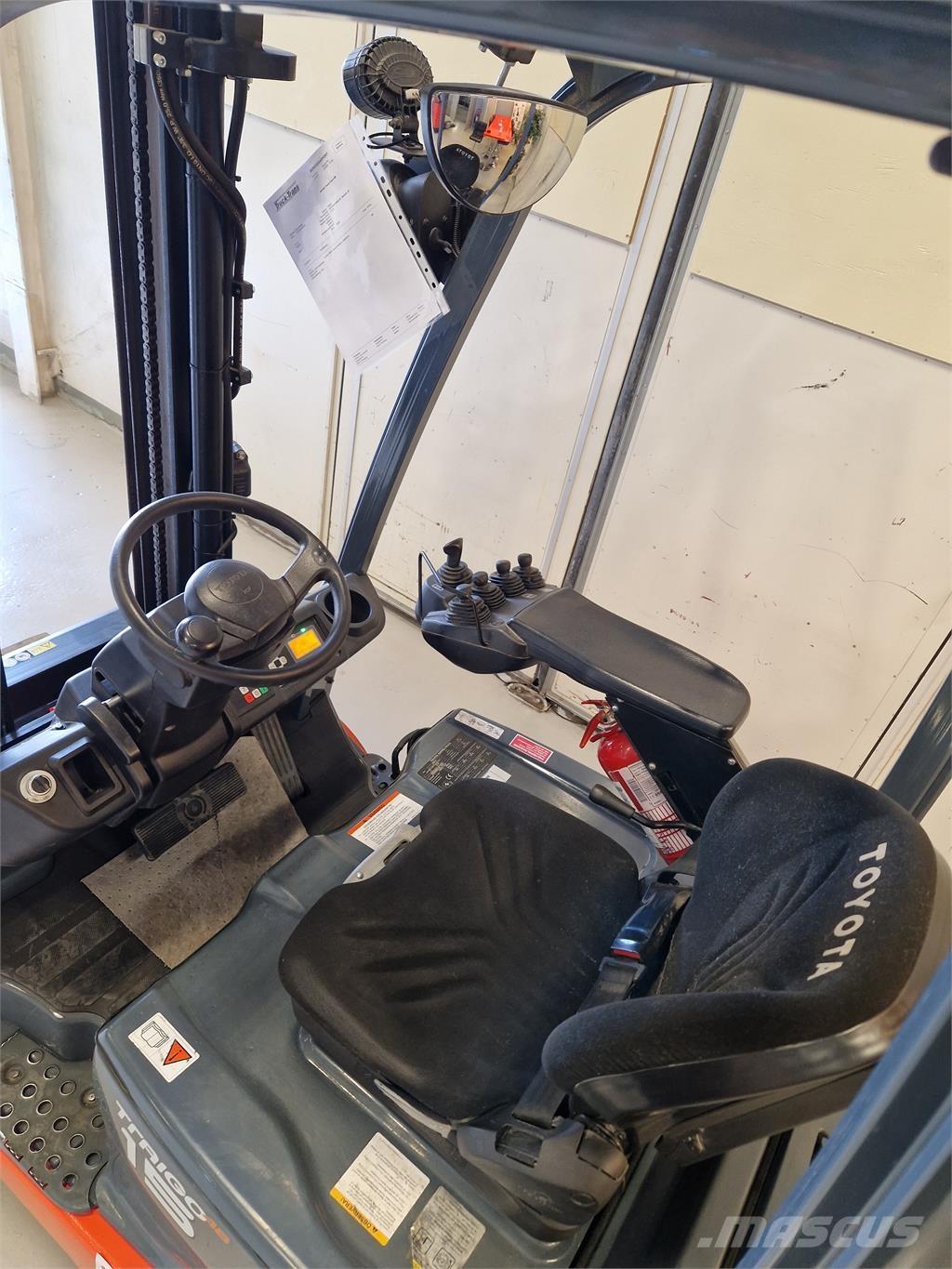 Toyota 8FBE15T Akumulátorové vozíky