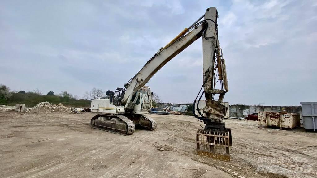 Liebherr R 924 Pásové rýpadlá